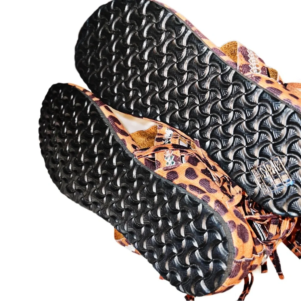 Fringed Leopard Print Puka Shell & Pull -On Buckle Sandals - Picture 6 of 6